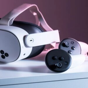 Meta confirms Reality Labs layoffs and shifts to invest more in wearables