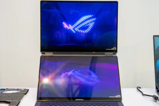 Asus finally gives its ROG Zephyrus Duo gaming laptop the true dual screens it deserves