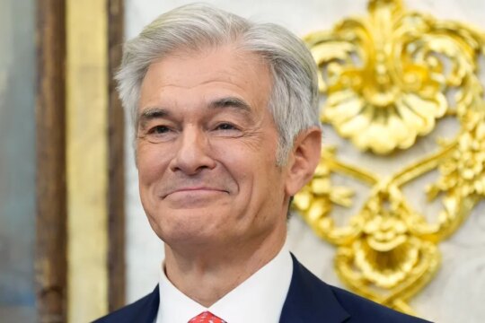 Mehmet Oz: Trump Health Care Plan Is Designed To Make Americans Work Longer