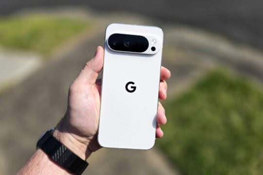 Your Google Pixel has two hidden AI notification features that are genuinely useful