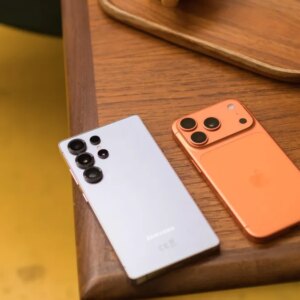 iPhone 17 Pro vs. Galaxy S25 Ultra Compared: I Tested the Camera Kings