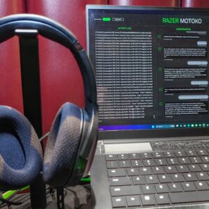 I tried Razer’s Project Motoko and this gaming headset with dual first-person cameras could be the future of AI