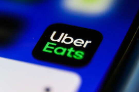 Uber Eats adds AI assistant to help with grocery shopping