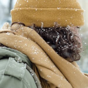 Experts Debunk The Myth That Wet Hair Causes Colds