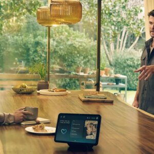 Chris Hemsworth points at Alexa speaker in Super Bowl ad.
